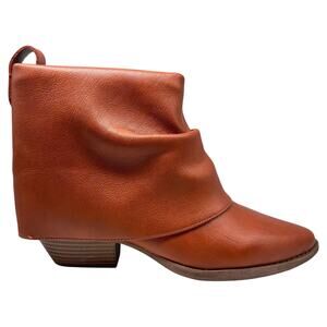 Zodiac Malina Western Ankle Foldover Bootie Women's 8 Faux Leather Sienna Red